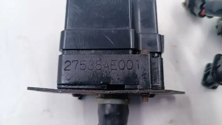Subaru Outback (1998 - 2003) 27538AE001 Блок предохранителей — фото 4