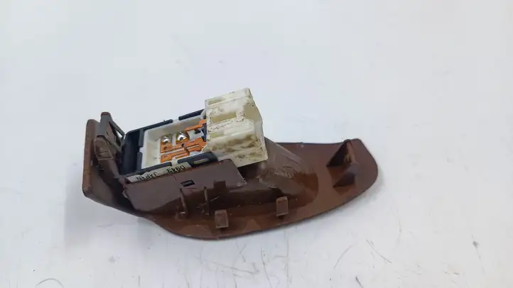 Subaru Outback (1998 - 2003) J1301LS030 Кнопка стеклоподъемников — фото 3