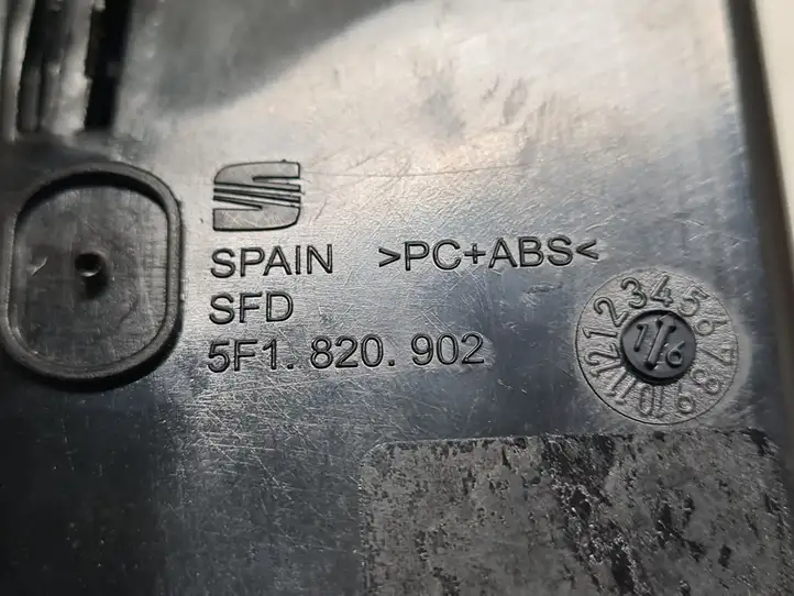Seat Leon (5F) (2012 - 2019) 5F1820902 Боковой воздушный дефлектор — фото 5