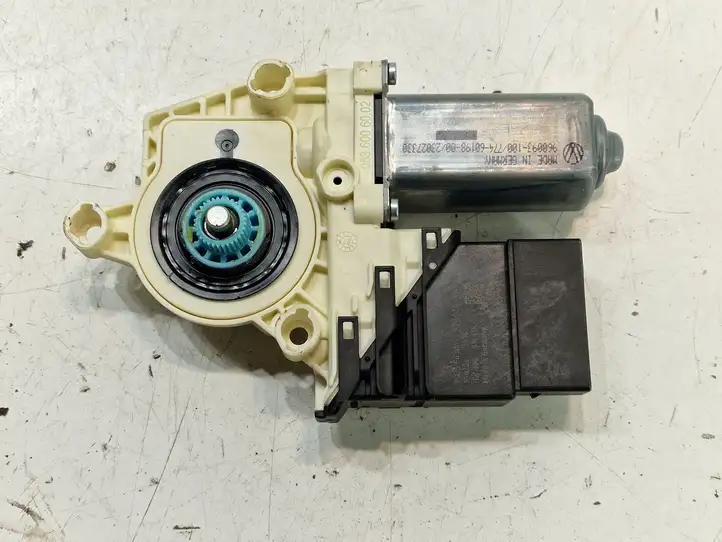 Volkswagen PASSAT B6 (2005 - 2010) 1K0959703P Стеклоподъемник задней двери — фото 3