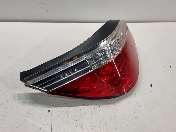 BMW 5 E60 E61 (2004 - 2010) 63217177281 Задний фонарь в кузове — фото 5
