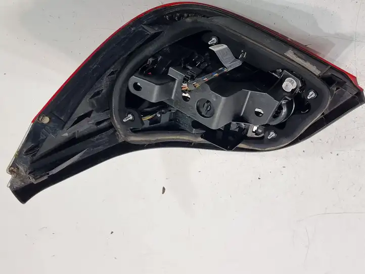 BMW 5 E60 E61 (2004 - 2010) 63217177281 Задний фонарь в кузове — фото 8