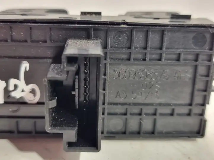 Volkswagen Golf VII (2013 - 2019) 5G0959857D Блок кнопок стеклоподъемников — фото 6