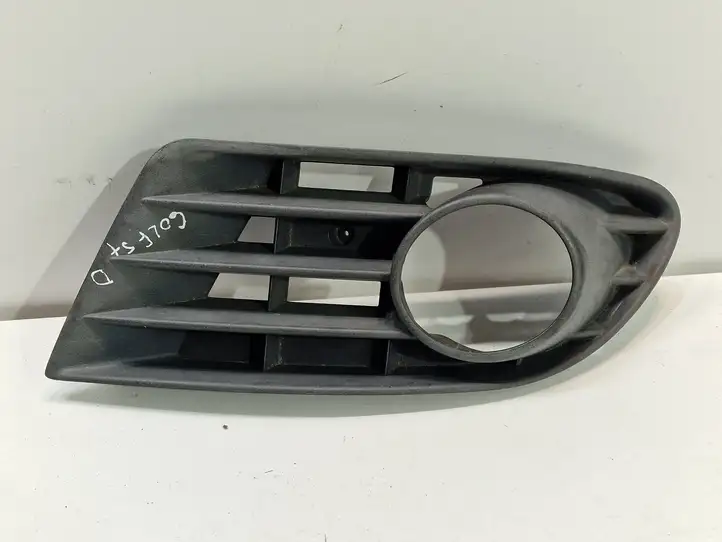 Volkswagen Golf Plus (2004 - 2008) 5M0853666B Решетка противотуманной фары — фото 1