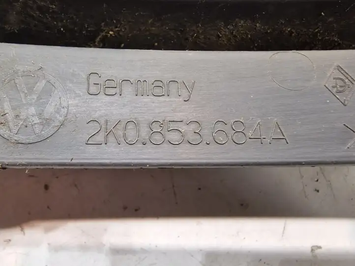 Volkswagen Caddy (2004 - 2010) 2K0853684A Нижняя решетка переднего бампера — фото 2