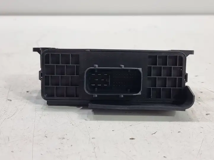 Audi A6 S6 C6 4F (2004 - 2008) 4F0907280 Модуль управления кузовом (BCM) — фото 4