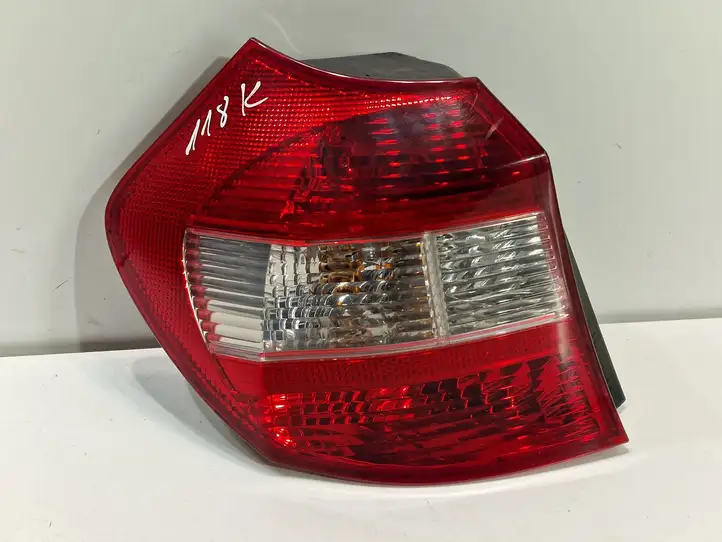 BMW 1 E81 E87 (2004 - 2011) 692450112 Задний фонарь в кузове — фото 5