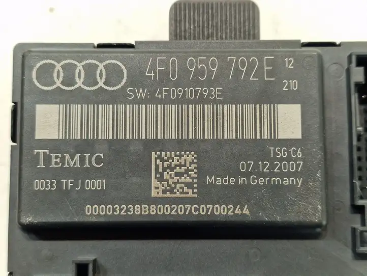 Audi A6 S6 C6 4F (2004 - 2008) 4F0959792E Блок управления дверью — фото 4