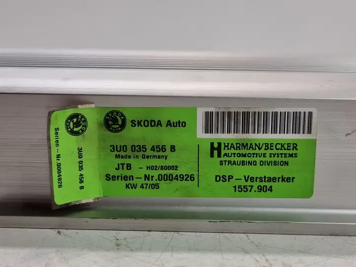 Skoda Superb B5 (3U) (2001 - 2008) 3U0035456B Усилитель звука — фото 2