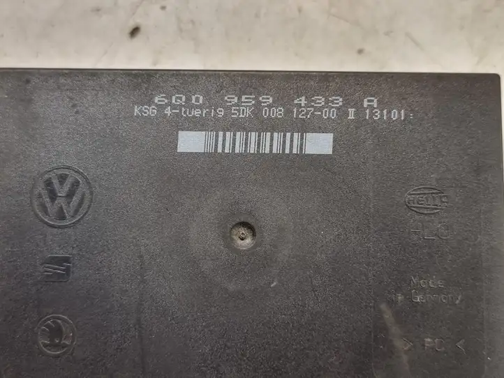 Volkswagen Golf IV (1998 - 2005) 6Q0959433A Модуль комфорта — фото 3