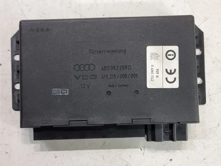 Audi A6 S6 C5 4B (2001 - 2004) 4B0962258D Модуль комфорта — фото 4