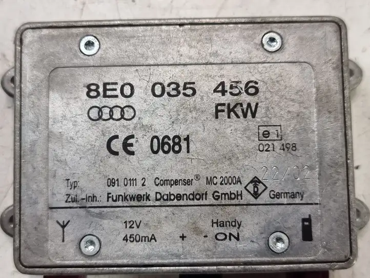 Audi A6 S6 C5 4B (2001 - 2004) 8E0035456 Усилитель антенны — фото 3