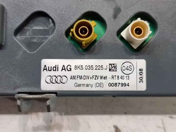 Audi A4 S4 B8 8K (2007 - 2011) 8K1857705J Усилитель антенны — фото 4