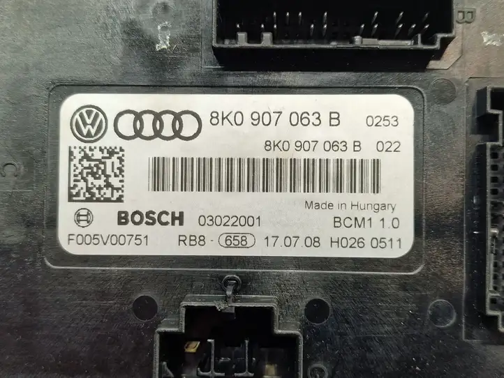 Audi A4 S4 B8 8K (2007 - 2011) 8K0907063B Модуль комфорта — фото 4