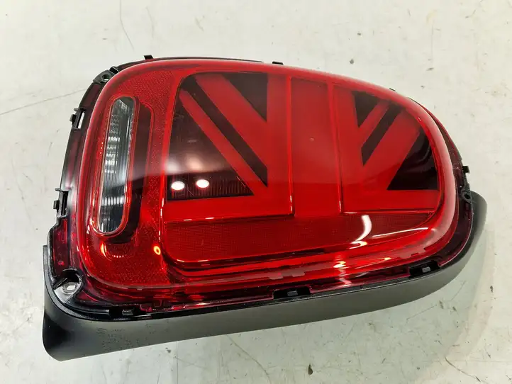 Mini One Cooper F56 F55 (2012 - 2022) 743513304 Задний фонарь в кузове — фото 9