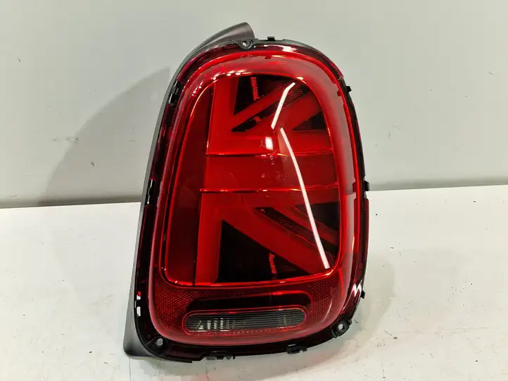 Mini One Cooper F56 F55 (2012 - 2022) 743513404 Задний фонарь в кузове — фото 1
