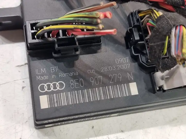 Audi A4 S4 B7 8E 8H (2004 - 2009) 8E0907279N Модуль комфорта — фото 4