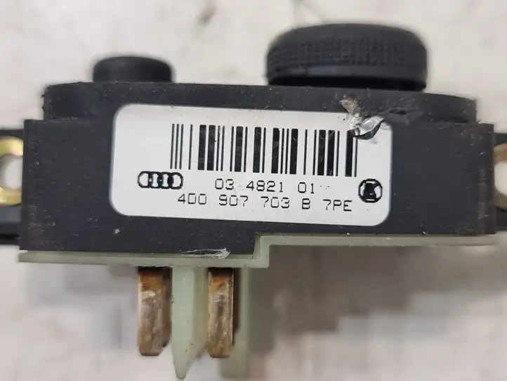 Audi A8 S8 D2 4D (1999 - 2002) 4D0907703B Включатель зеркал — фото 3