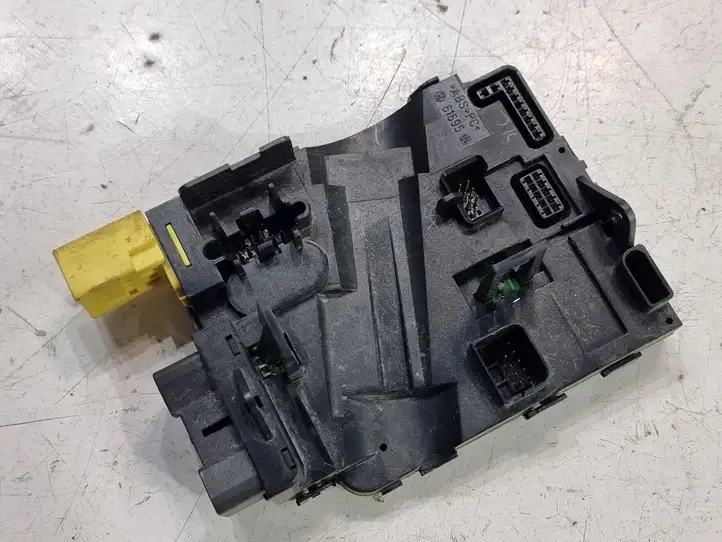 Volkswagen Touran I (2003 - 2010) 1K0953549A Датчик угла поворота руля — фото 4
