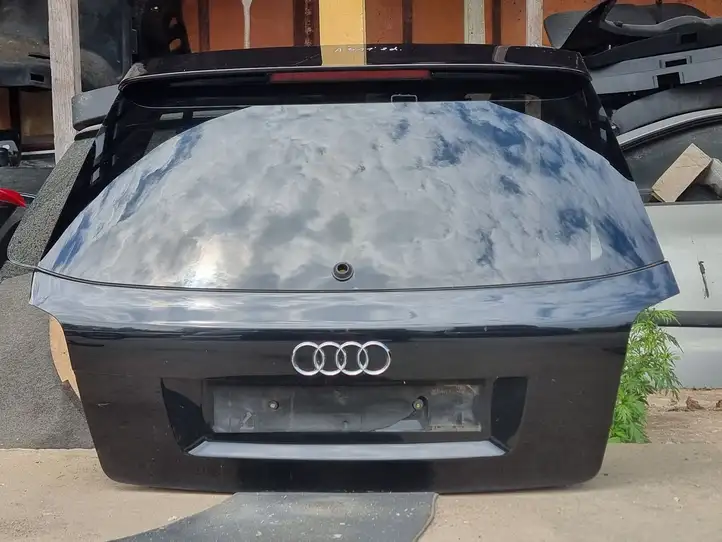 Audi A3/S3 8P (2004 - 2008) Крышка багажника — фото 22