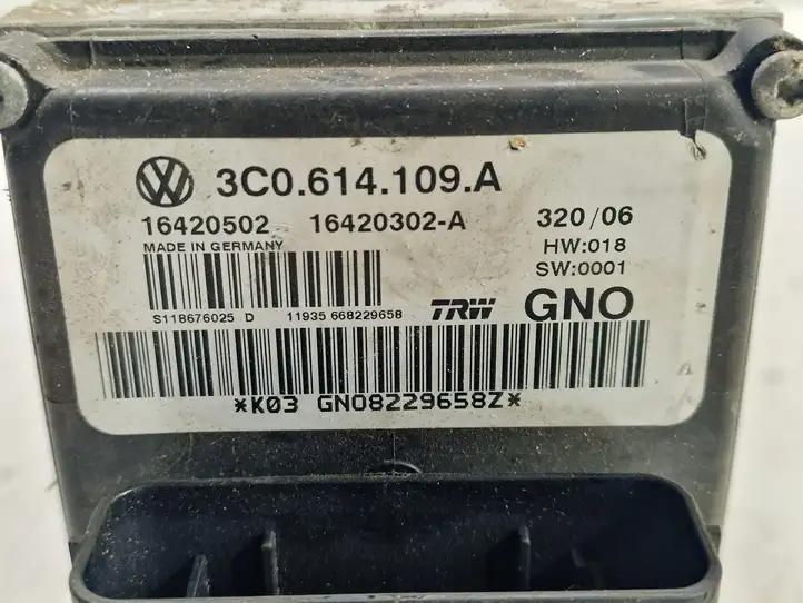 Volkswagen PASSAT B6 (2005 - 2010) 3C0614109A ABS блок — фото 4