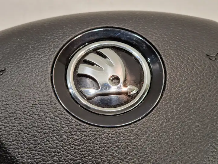 Skoda Superb B8 (3V) (2015 - 2023) 3V0880201H Подушка безопасности руля — фото 9