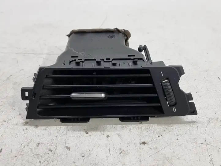 BMW 3 E90 E91 (2005 - 2012) 692263409 Боковой воздушный дефлектор — фото 1