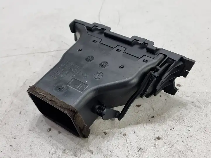 BMW 3 E90 E91 (2005 - 2012) 692263409 Боковой воздушный дефлектор — фото 2