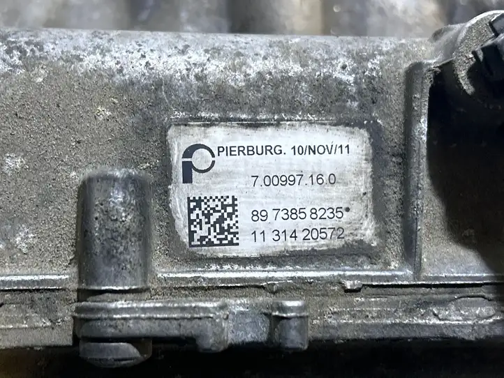Opel Astra J (2009 - 2012) 8973858235 Детали воздухозаборника — фото 3