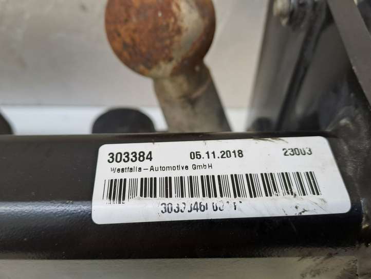 BMW 3 F30 F35 F31 (2012 - 2018)  55R013895 Комплект крюка
