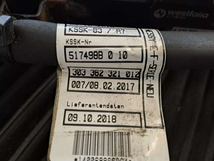 BMW 3 F30 F35 F31 (2012 - 2018)  55R013895 Комплект крюка