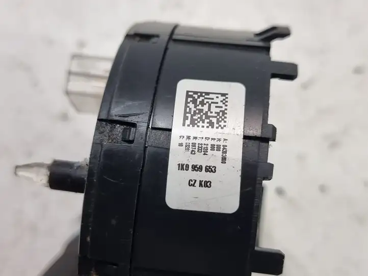 Audi A3/S3 8P (2008 - 2013) 1K0959653 Контактное кольцо SRS — фото 3