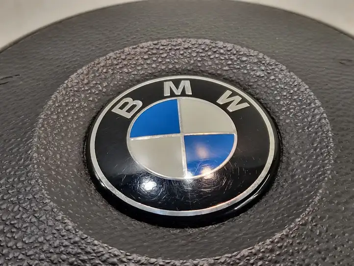 BMW 5 E60 E61 (2004 - 2010) 607384400 Подушка безопасности руля — фото 4
