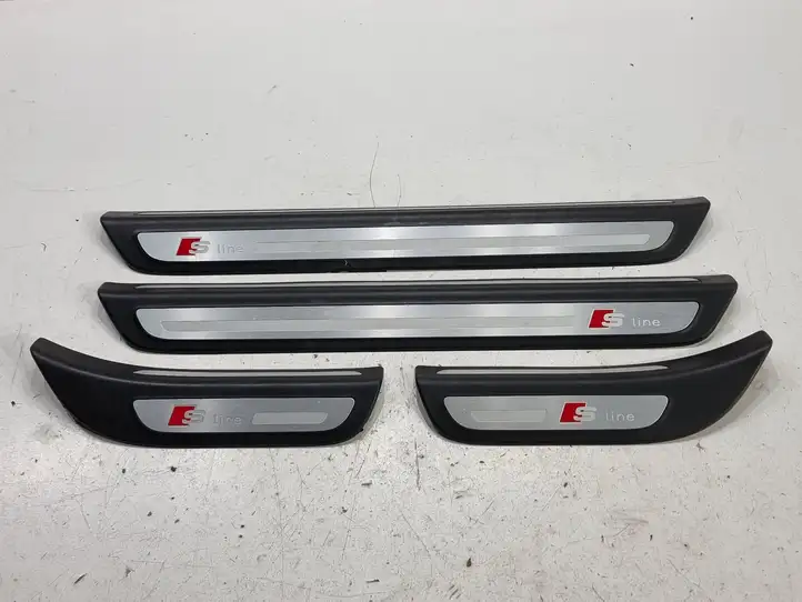 Audi Q5 SQ5 (2008 - 2012) 8R0853374 Внутренняя обшивка порога (комплект) — фото 1