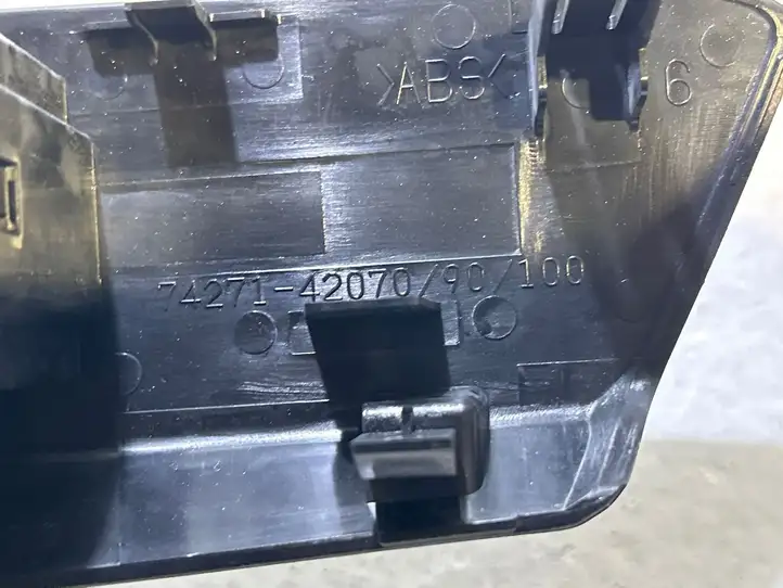 Toyota RAV 4 (XA40) (2012 - 2018) 7427142070 Блок кнопок стеклоподъемников — фото 3