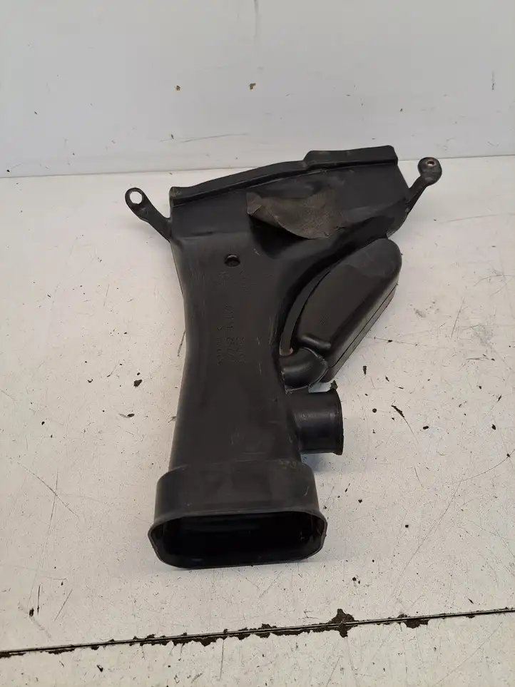Lexus RX 330 - 350 - 400H (2008 - 2012) 1775231110 Воздуховоды системы отопления/климатики — фото 5