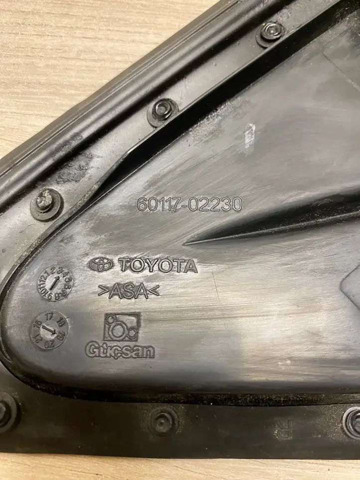 Toyota Corolla E210 E21 (2018 - ) 6011702230 Пластиковая отделка зеркала — фото 4