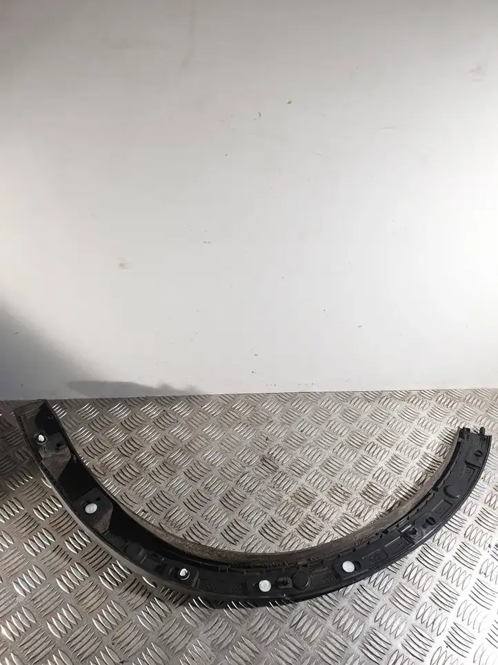 Volvo XC40 (2017 - ) 31448328 Молдинг заднего крыла — фото 2