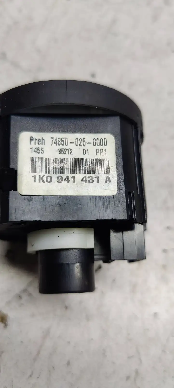 Volkswagen PASSAT B6 (2005 - 2010) 1K0941431A Включатель фонарей — фото 4