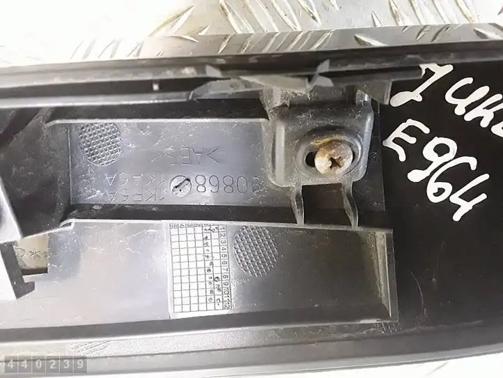 Nissan Juke I F15 (2010 - 2018) 908681KR6A Подсветка номера — фото 6