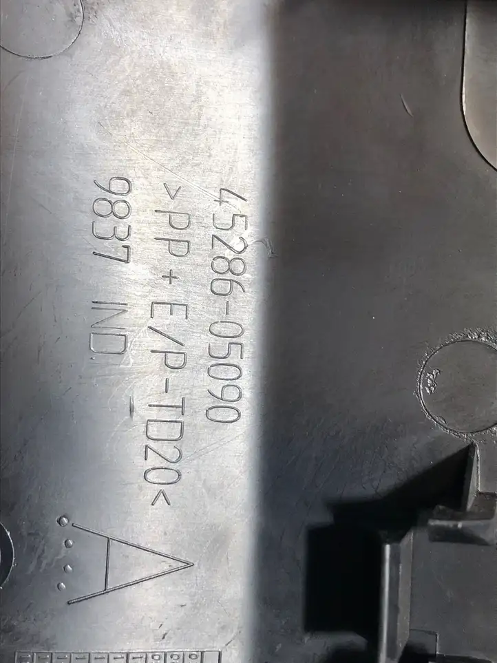 Toyota Avensis T270 (2012 - 2015) 4528605090 Обшивка рулевой колонки — фото 2