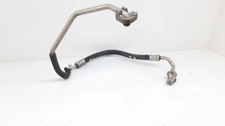 Toyota Avensis T270 (2009 - 2012) 8870305350 Трубки и шланги кондиционера — фото 1