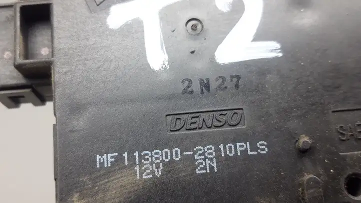 Toyota Avensis T270 (2009 - 2012) 1138002810 Двигатель задвижки потока воздуха — фото 3
