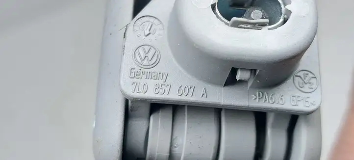 Volkswagen Touareg I (2002 - 2010) 7L0857607 Потолочная ручка передняя — фото 2