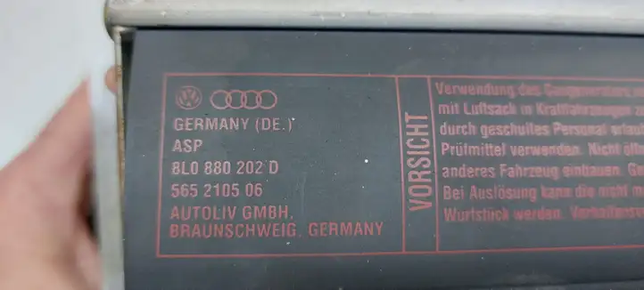 Audi A3/S3 8L (2000 - 2003) 8L0880202 Подушка безопасности пассажира — фото 4