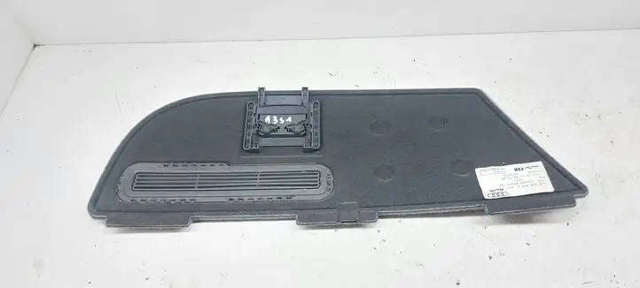 Audi A3/S3 8L (2000 - 2003) 8L0863990 Прочая отделка багажника — фото 2