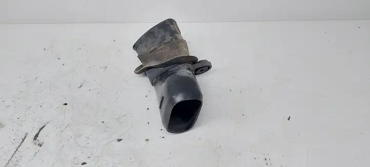 Audi A3/S3 8L (2000 - 2003) 8L0129604 Детали воздухозаборника — фото 3