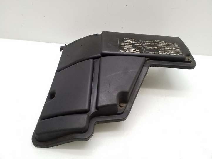 Mercedes-Benz ML W163 (1997 - 2005)  A1635844326 Крышка ящика предохранителей