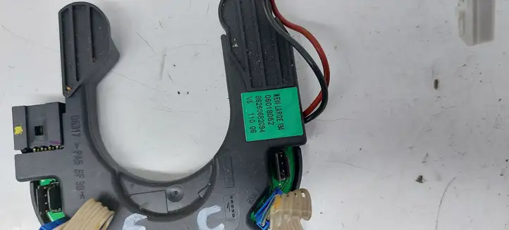 Fiat Croma (2005 - 2011) 86250682094 Кнопки на рулевом колесе — фото 4