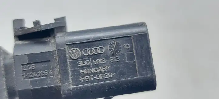 Audi Q5 SQ5 (2012 - 2017) 3B0973813 Проводка задних фонарей — фото 3